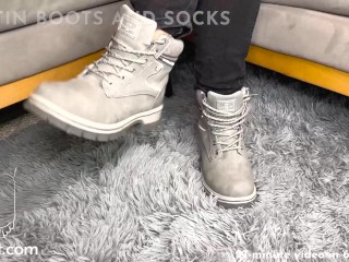 Martin boots footjob and cum on soles