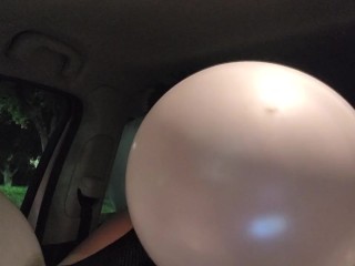 Squeeze to pop Balloons in my friend car~