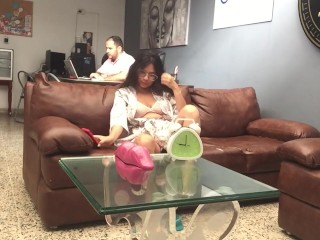 Hot babysitter records herself while masturbating her pussy on the couch