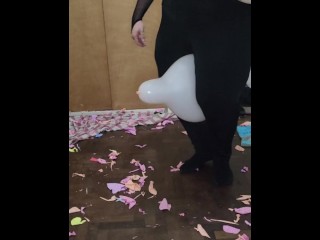 Clean Up a balloon room after record~!