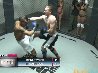 Pro Fighters Getting Laid In The Ring