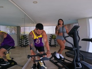 Desconocido Me Folla En Gym De Cartagena