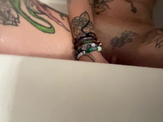 New Giant dildo in my tight pussy - Dimecandies