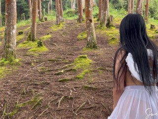 GIRL DISGUISED AS AN ANGEL GETS LOST IN THE FOREST AND ENDS UP MASTURBATING UNTIL CUMING