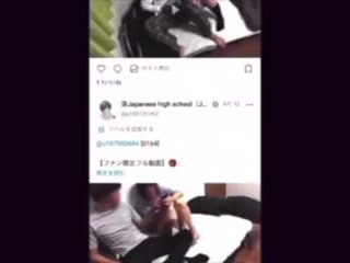 男女兼用ト◯レでちゅくちゅくオナニーしてたらバレそうになりました。バレたらそのままフェラとかしてあげてもいいかな…