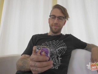 Sexting Slutty Sucubuss Alice March Dines On Dates Dick!