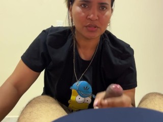 POV Colombian MILF with a big ass gives oral sex to a stranger for money. Latin Vanessa