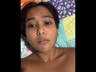 FaceTime call with petite Indian girlfriend turns naughty