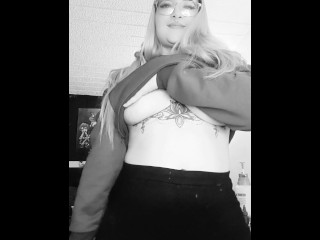 B&W anal cumshot smoking girl