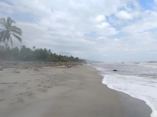 On the beach an unknown girl sucks my cock. IN PUBLIC