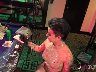 Adriana Lynn tattoos herself before fucking Sascha