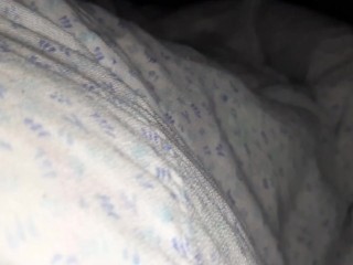 I caught my neighbor masturbating under the blanket and started masturbating too - Lesbian_illusion