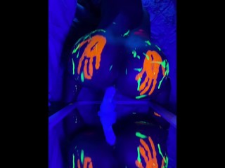 Cum to the Ruelynn dildo fucking glow party