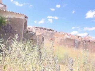 Masturbarme y Gimiendo en casa encantada . Urbex.