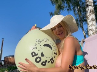Huge Balloon and Huge Boobs and Huge Balloon BOOM many of You Likes this Both