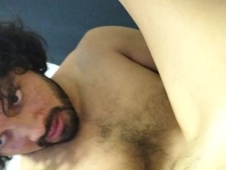 POV: Le meto la lengua en la vagina a sexy latina y se estremese de placer