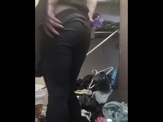 MILF sneaks into strangers bathroom to cum while wearing dress