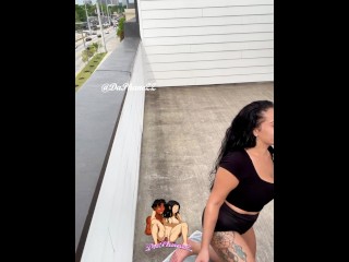 ATL Stripper Give Sloppy Head on Rooftop