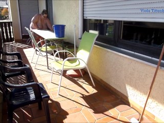 Viola Tittenfee - SSBBW cleaning my balcony in tiny bikini