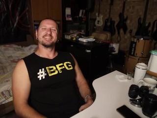 JerkVlog #33: so abstinent that I ejeculate before orgasm!