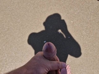 I touch a stranger's cock completely naked on a public beach