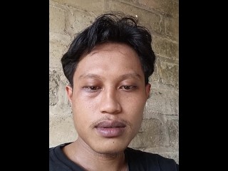 Pukulan keras siang hari