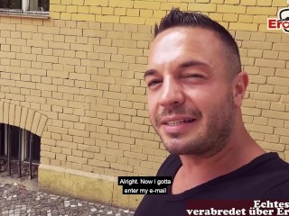 Touristin in Deutschland an der Bushaltestelle abgeschleppt und direkt gefickt