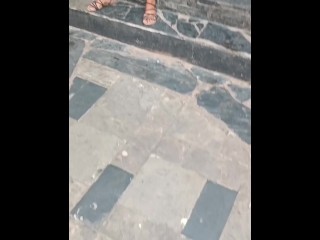 Doble corrida al coño mojado de una desconocida de Tinder me corri dentro