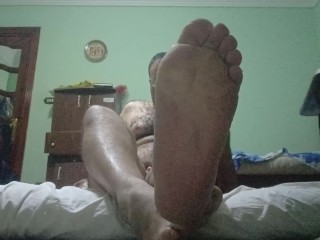 MyFeetShow2