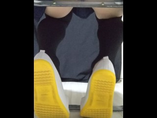 黒ニーソ＋トレンカという組み合わせで足フェチさんに見て貰う事にした！