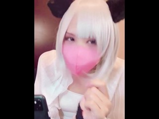 Individual shooting Video of a beautiful masked woman masturbating while streaming