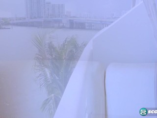 Ivy Aura Likes To Be Dominated