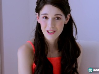 Ivy Aura Likes To Be Dominated