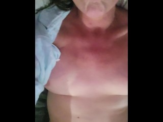 Wearing my ex's linen shirt..Watch this American Milf  real dirty talk POV squirt