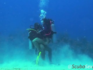 Fucking Under the Sea, Part 2 - DON'T PANIC... We continued the dive and fucked again!