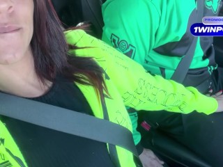 Levei a Kel no médico e ela me pagou com um boquete. A safada engoliu tudinho