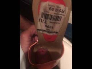 Gozada rápida nos tamancos da vizinha