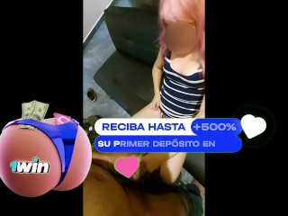 hermosa y primeriza prepago se deja follar sin condón por dinero extra SUBS 1/3