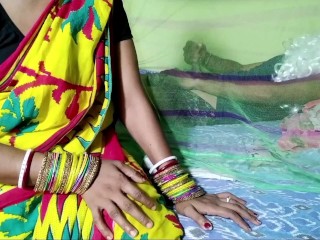 শ্বশুর তার বাঁড়া দেখাতে গিয়ে মালিশ করতে করতে গরম পুত্রবধূকে চুদেছে