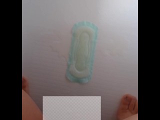 ナプキンにおしっこ