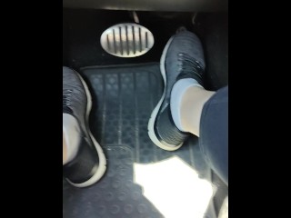 Hard Pedal pumping in my sketchers sneakers