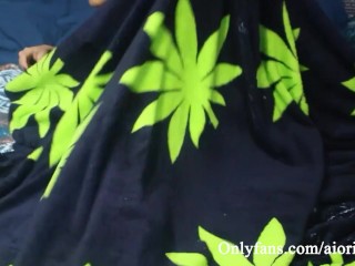 Dejé entrar a mi Hijastro a mi cama pues "Le tiene miedo a los truenos"