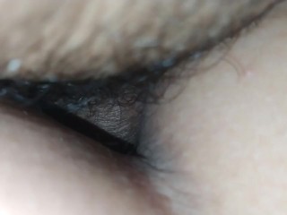 Eating the married woman's ass hole, tight and difficult, it hurts, but she dies of lust