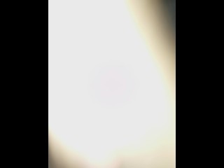 ميمة سخوونة و حواية هضرنا ابيل فيديو بدات تتجبدلي فبزازلها و انا نجبدو ليها 😂🥵🔥