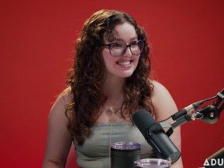 LEANA LOVINGS: Cuddle Puddles & The Sex Machine | The ADULT TIME Podcast With Bree Mills