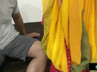 Desi bhabhi Made tatoo on her ass and fucked with guy