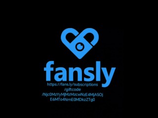 Real mom plays loves playing with herself