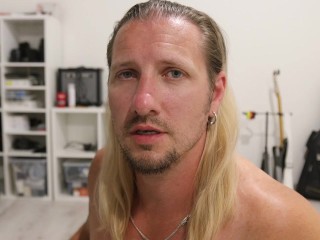 Watch this before you go to bed and have sweet dreams! Solo long hair male jerk off in 4K.