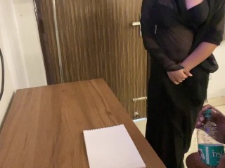 Desi Hot Teacher Got Fucked by her student at her home