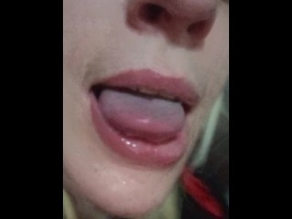 mi lengua juguetona